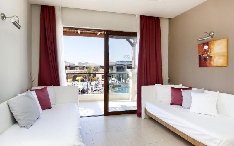 Mythos Beach Resort Αφάντου Εξωτερικό φωτογραφία